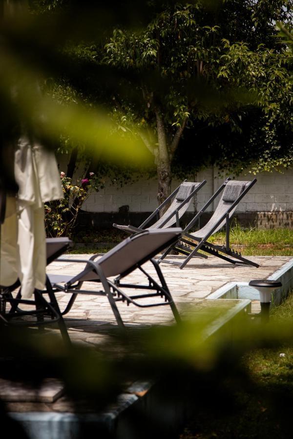 Zeusplace Poolvilla Natura Paralia Kateríni Exteriör bild